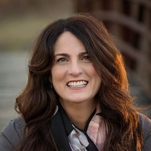 Meet your Posher, Beth